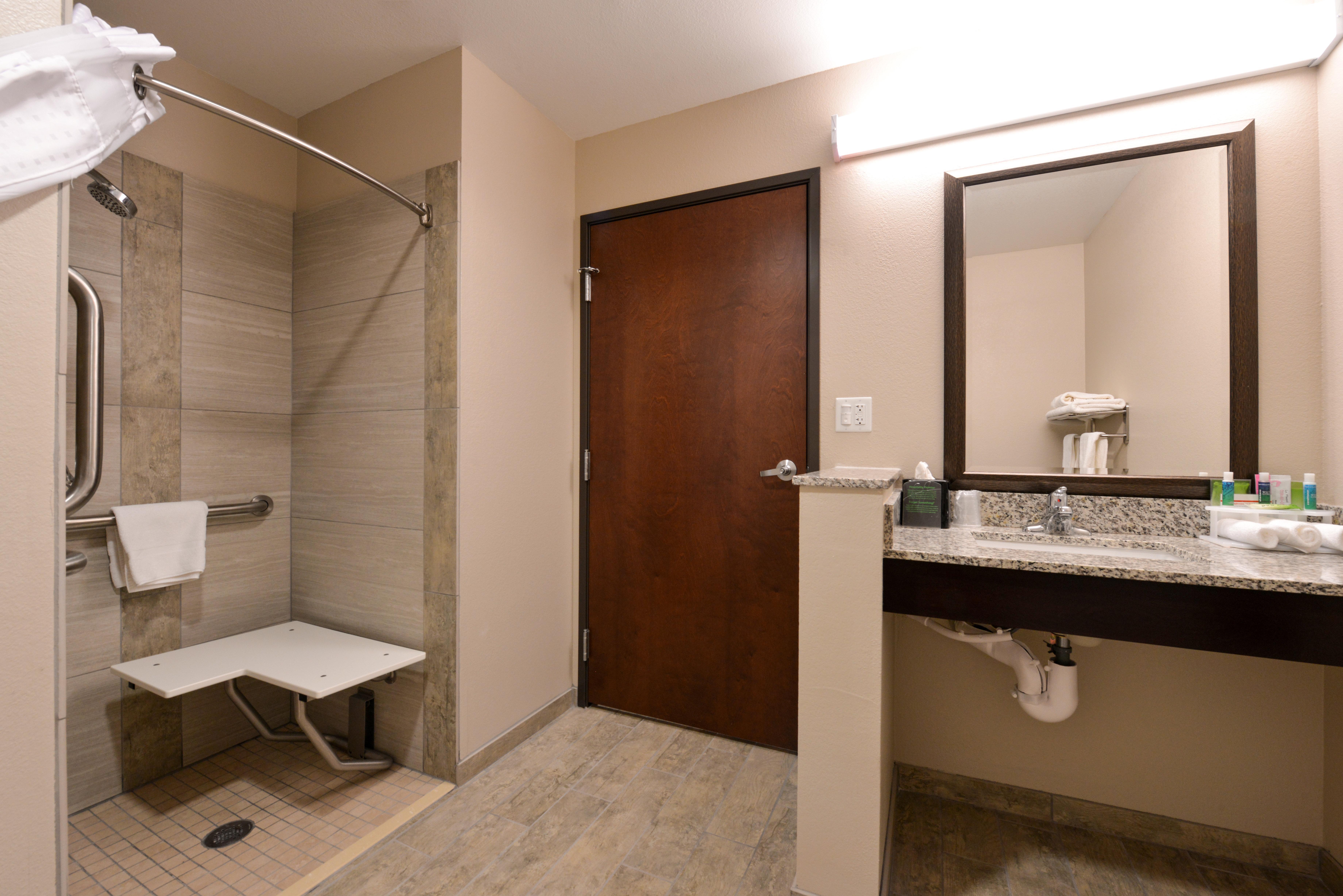 Holiday Inn Express & Suites Williams By Ihg Exterior photo