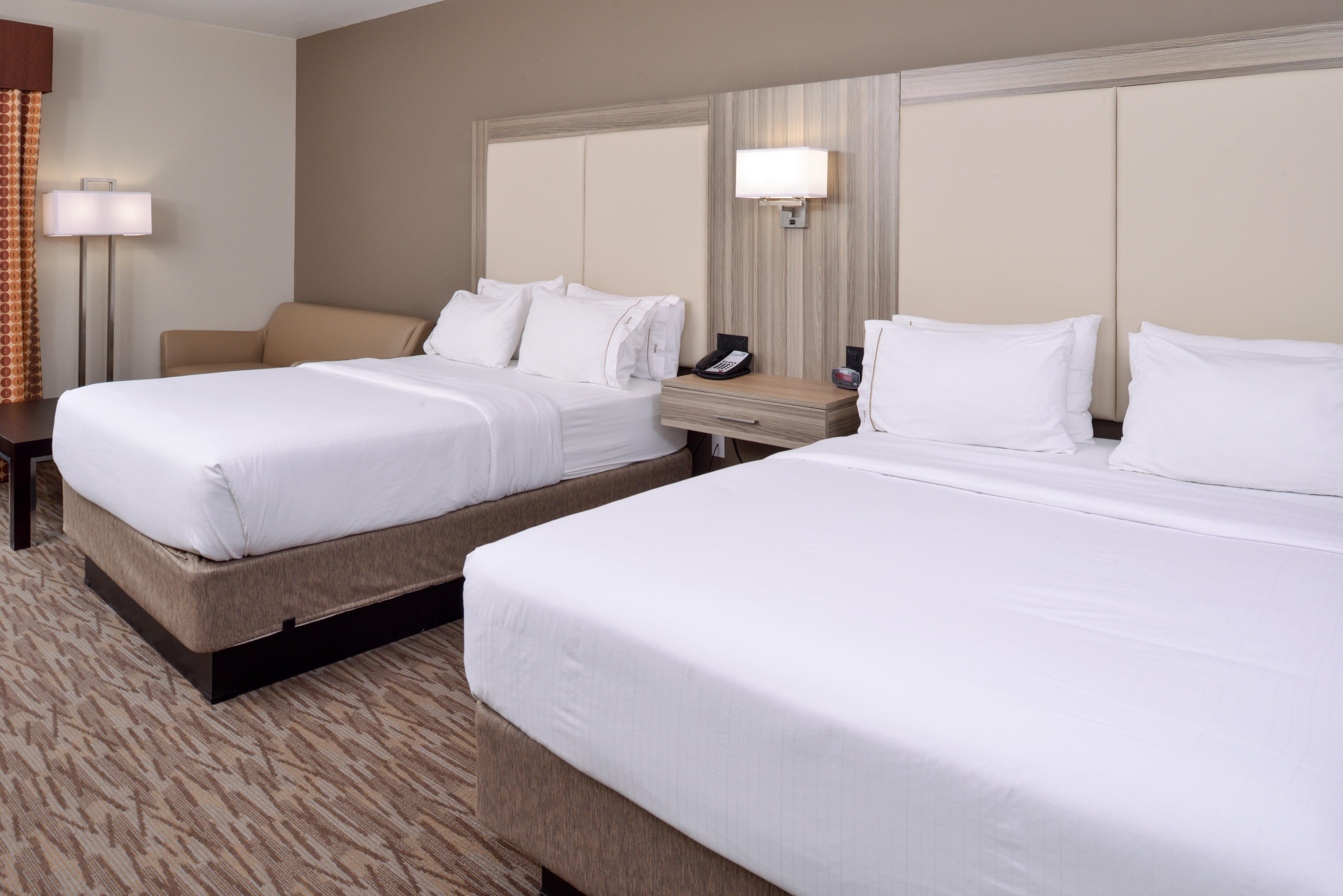 Holiday Inn Express & Suites Williams By Ihg Exterior photo