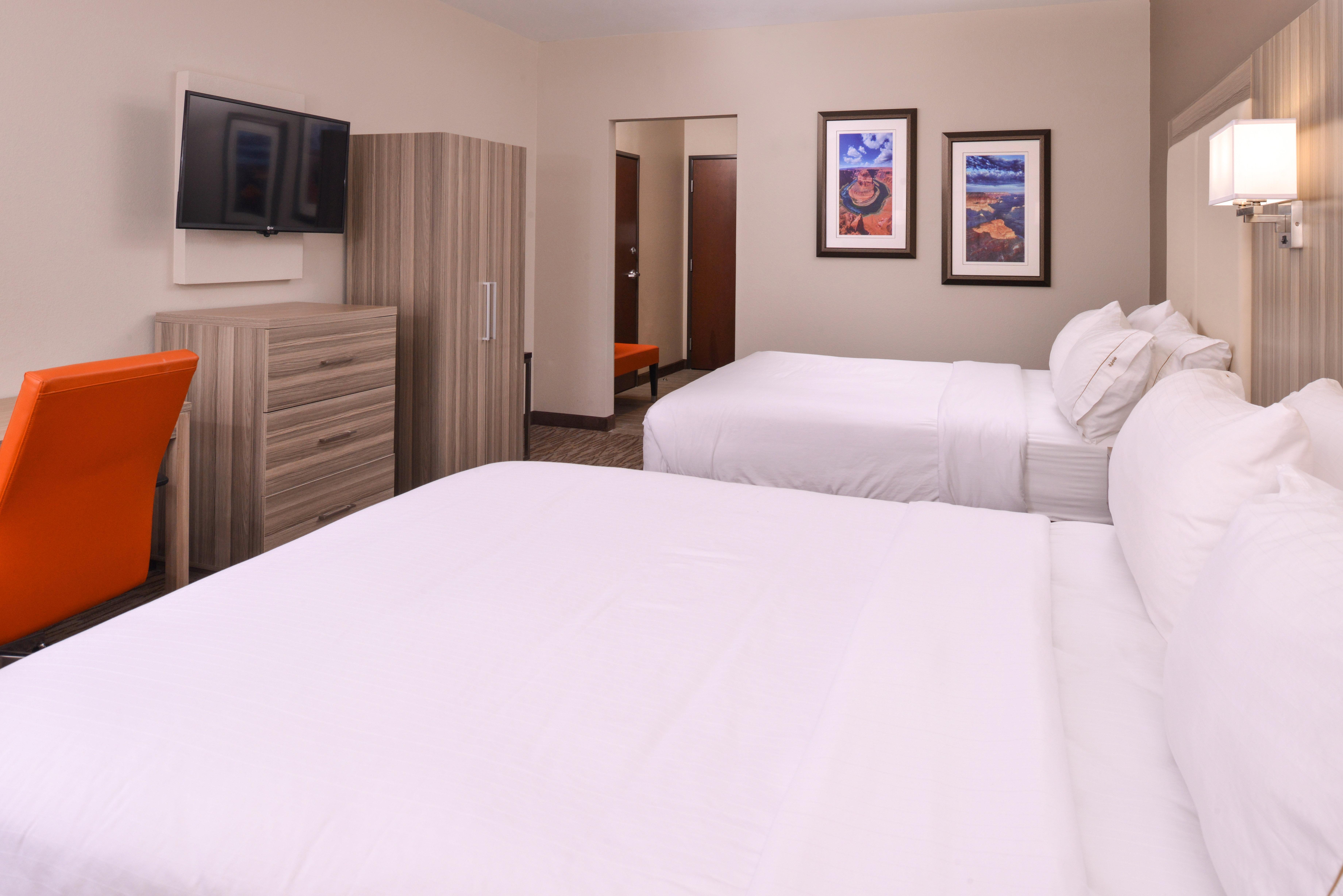 Holiday Inn Express & Suites Williams By Ihg Exterior photo