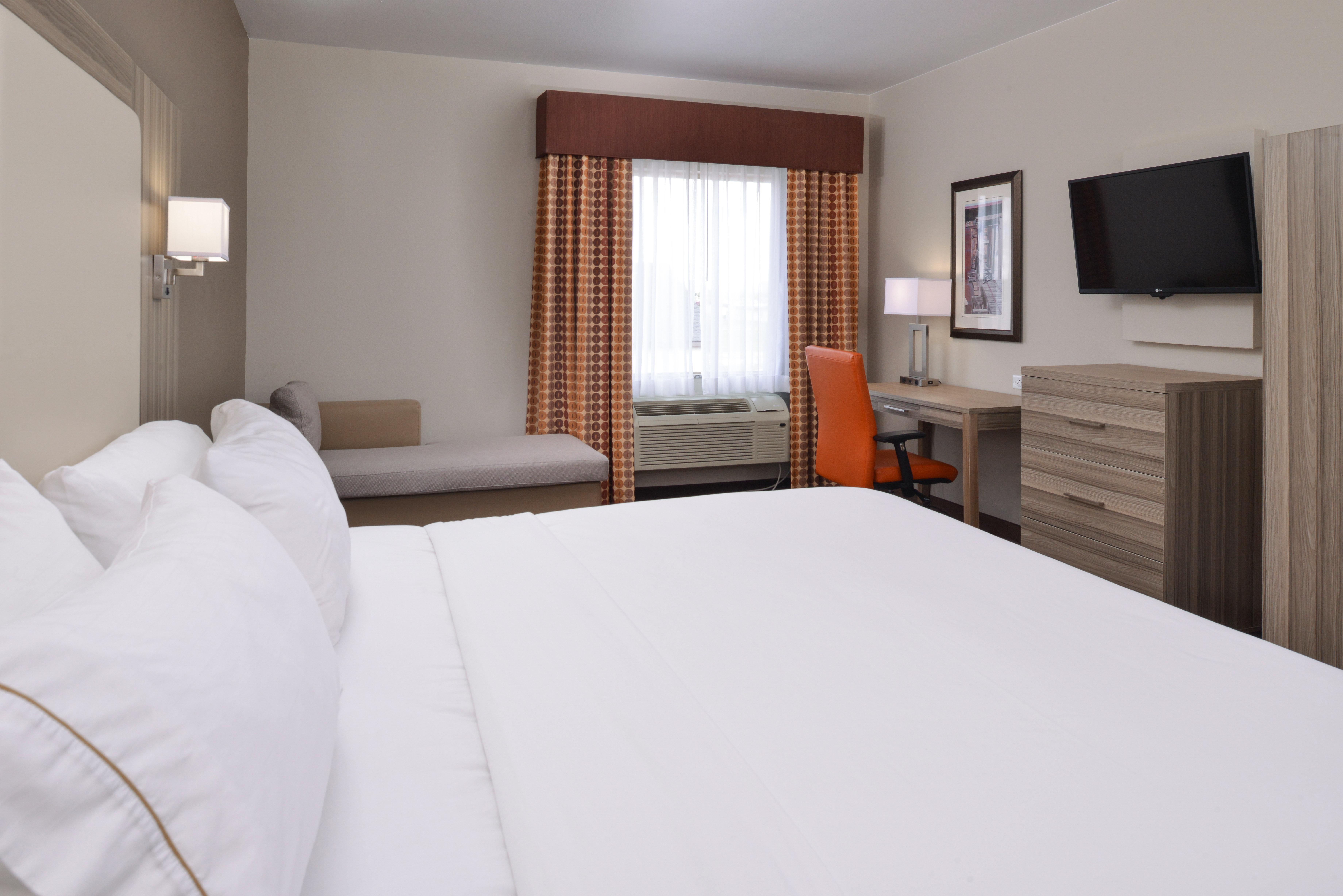 Holiday Inn Express & Suites Williams By Ihg Exterior photo